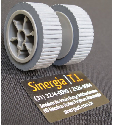 Pick Roller Fujitsu Original Model: FI-C624PR para Scanners fi-6130 fi-6130Z fi-6230 fi-6230Z fi-6140 fi-6140Z fi-6240 fi-6240Z SP25 SP30 SP30F foto close lateral