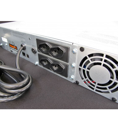 SMC15002U-BR Nobreak Smart-UPS APC 1500 VA 120 V para rack 2U Brasil envio imediato