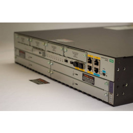 MSR3044 Router HPE FlexNetwork - Roteador Profissional para Provedores de Internet em estoque  MSR3044 Router HPE FlexNetwork - Roteador Profissional para Provedores de Internet em estoque