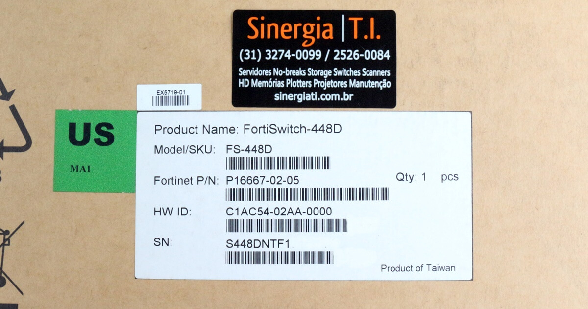 FS-448D Switch Fortinet FortiSwitch 448D 48 Portas 10/100/1000 + 4 portas 10 GE SFP+ Gerenciável Camada 2 e 3 foto da caixa